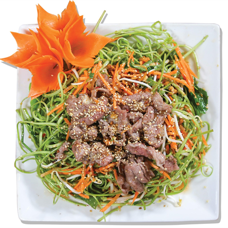 Nộm rau muống bắp bò