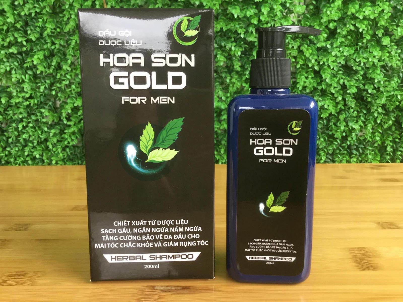 Dầu gội dược liệu Hoa Sơn gold for Men