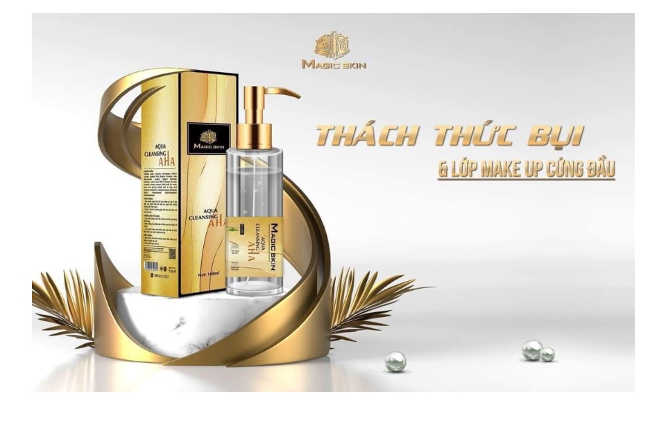 Nước tẩy trang Aqua Cleansing Aha Magic Skin