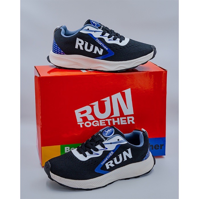 Giày Thể Thao Chạy Bộ Sneaker Màu Đen RT06 Run Together - Thiết Kế Hiện Đại Gắn Chíp Thông Minh