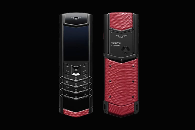 Điện Thoại Vertu Signature V Pure Black Lizard Red Mua Ở Đâu Chính Hãng, Đúng Giá? Có Tốt Không?